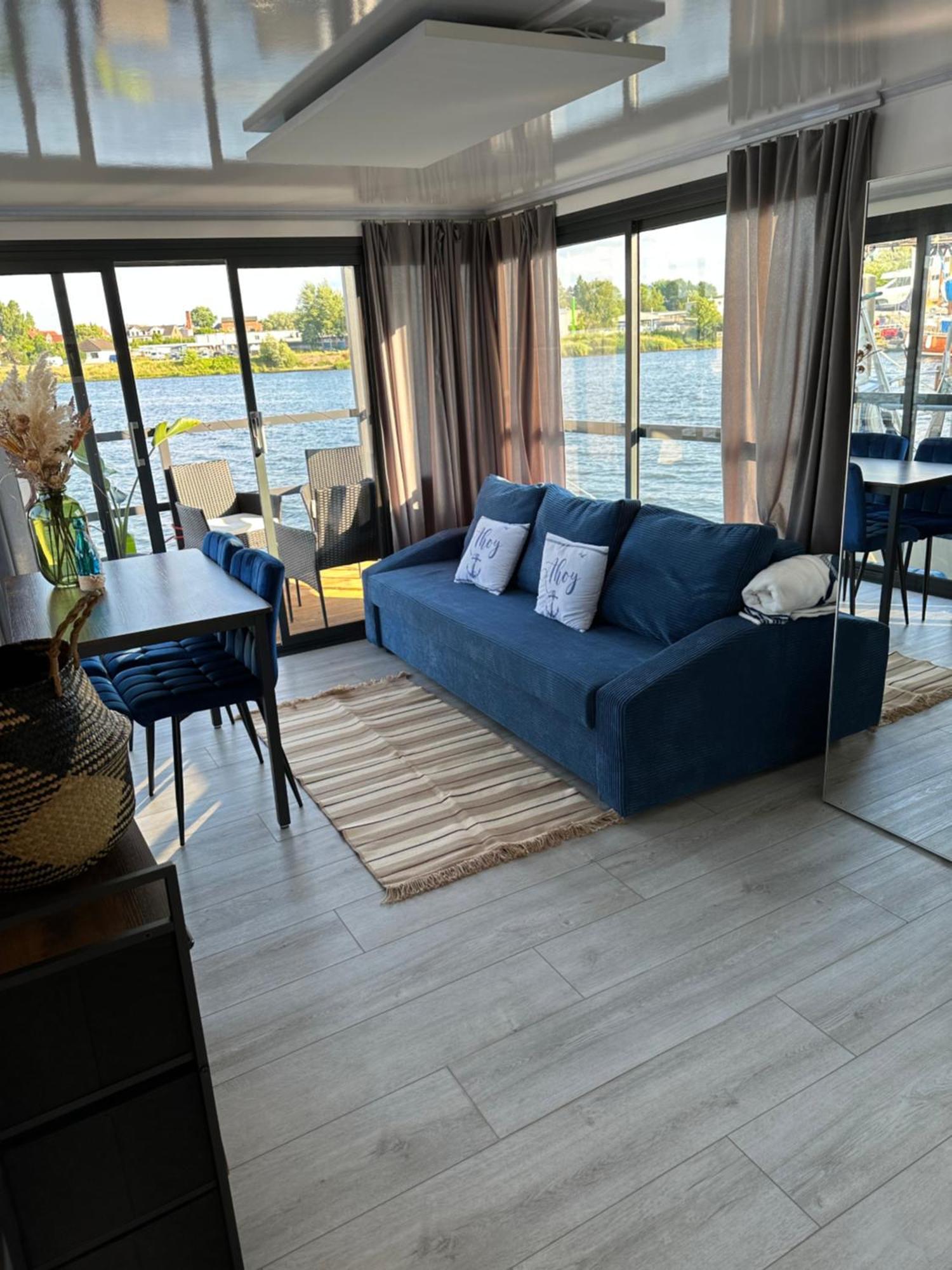 Premium Hausboot Trave Traum Lejlighed Lübeck Eksteriør billede